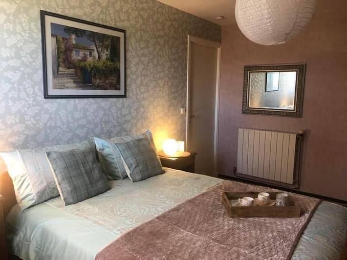 Chambre d’hôte pour 2 personnes, avec Terrasse et Jardin