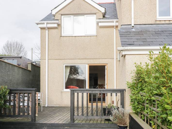 Cottage for 4 people, with garden in Benllech