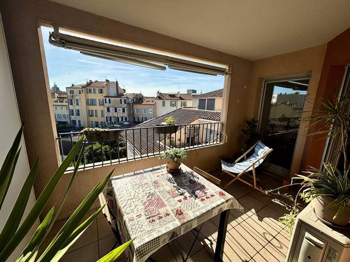 Ganze Wohnung, 2 Zimmer für 4 Personen in La Seyne-sur-Mer, Mittelmeerküste (Frankreich)