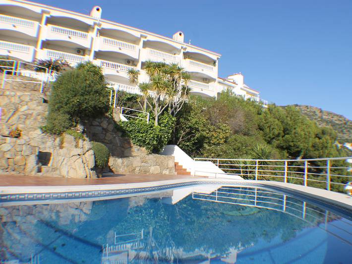 Ferienwohnung für 4 Personen, mit Pool und Balkon, mit Haustier in Roses - 2