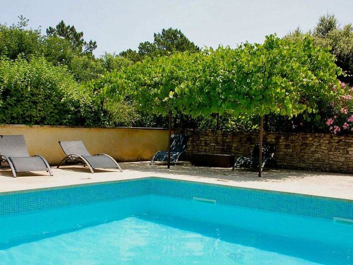 Apartamento vacacional con 2 dormitorios. in Rosellón, Parque natural regional del Luberon