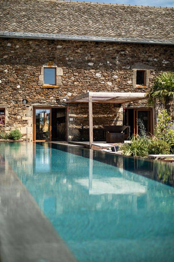 Chambre d’hôte pour 2 personnes, avec piscine et jardin ainsi que vue et sauna