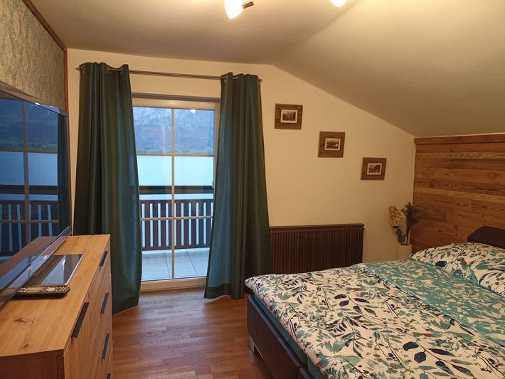 Ferienwohnung für 4 Personen, mit Balkon und Sauna sowie Ausblick und Seeblick am Mondsee - 3