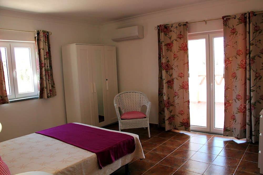 Casa da Avelaneira - Quinta da Eira Velha - Marvão - Portalegre - Alentejo in Parque Natural da Serra de São Mamede