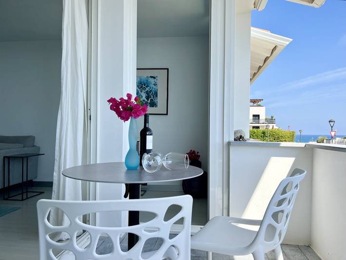 Ferienwohnung für 2 Personen, mit Balkon und Garten sowie Pool in Sitges - 3