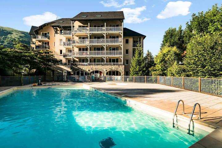Gîte pour 6 personnes, avec piscine dans Thermes de Saint-Lary Soulan - 2