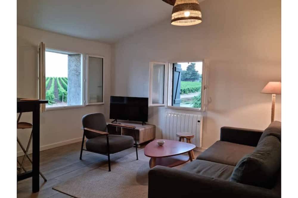 Entire apartment, Charmant T2 au Cœur des Vignes in Villeneuve-lès-Maguelone, Côte d'Améthyste