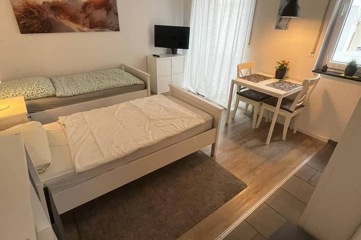 Ferienwohnung für 2 Personen, mit Garten und Terrasse - 1
