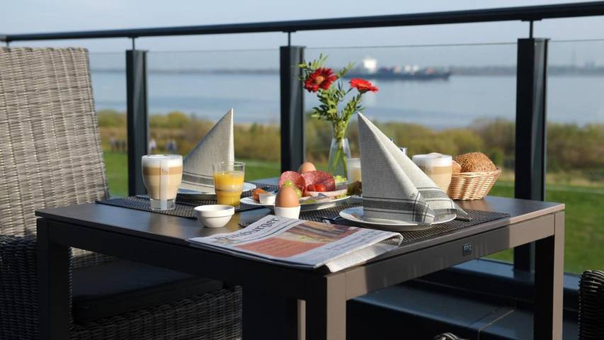 Hotel für 3 Personen, mit Balkon und Pool sowie Sauna in Drochtersen - 4