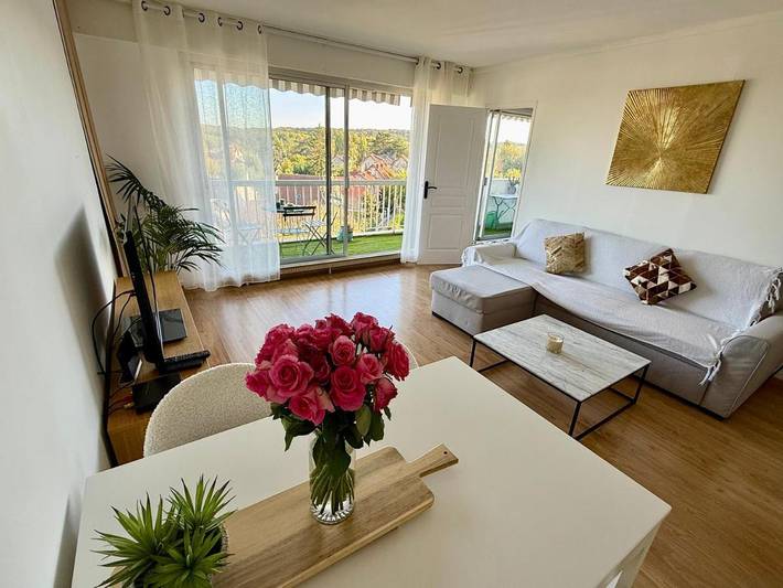 Gîte pour 6 personnes, avec jacuzzi et balcon à Garches - 2