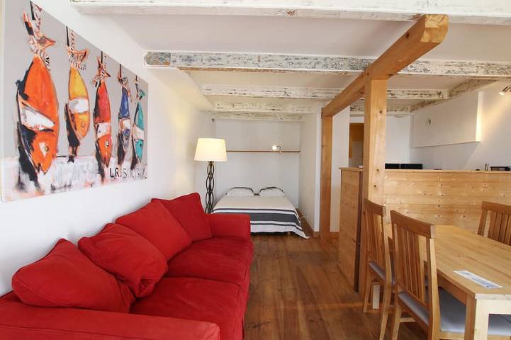 Appartement entier, Studio sur le port de pêche in Granville, Côte de la Déroute