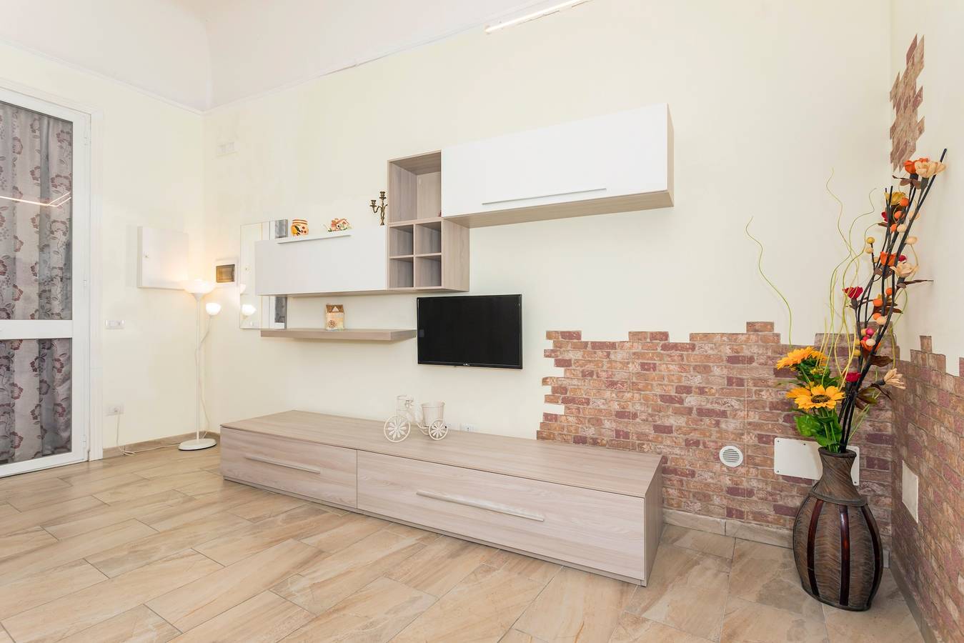 Apartamento entero, Apartamento 'Dimora Genovesi' en el centro de Catania, cerca de la playa y monumentos in Catania, Provincia de Catania