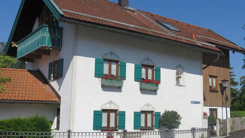 Ferienwohnung für 4 Personen, mit Balkon im Tölzer Land - 2