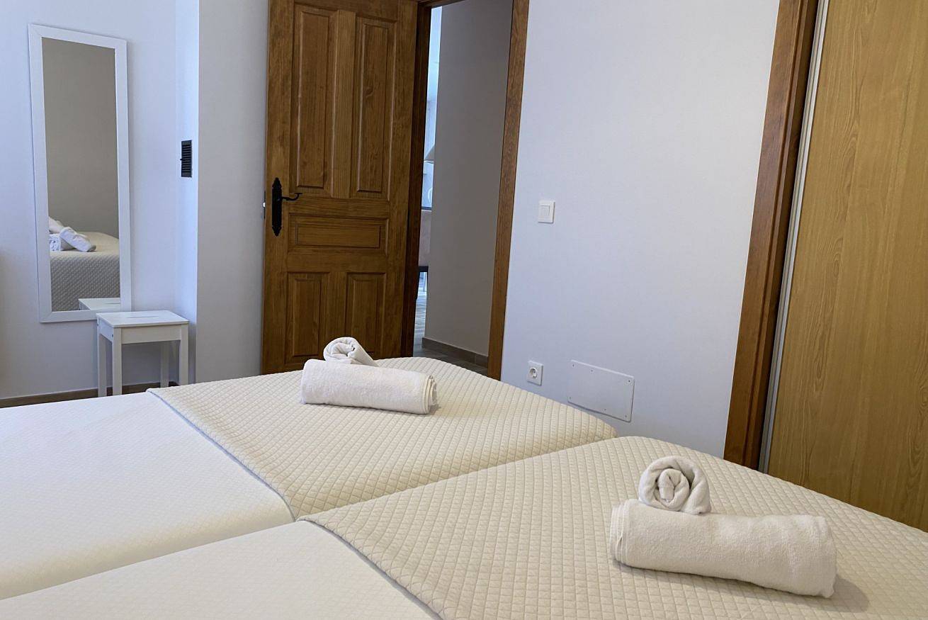 Ganze Wohnung, Ferienwohnung für 4 Personen mit Garten in Prellezo, Val de San Vicente