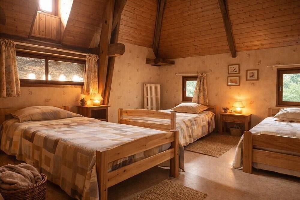 Charme, confort moderne, piscine privée et chiens bienvenus en Dordogne in Eymet, Périgord Pourpre