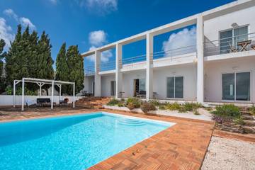 Ferienhaus mit Meerblick für 4 Personen, mit Garten an der Algarve