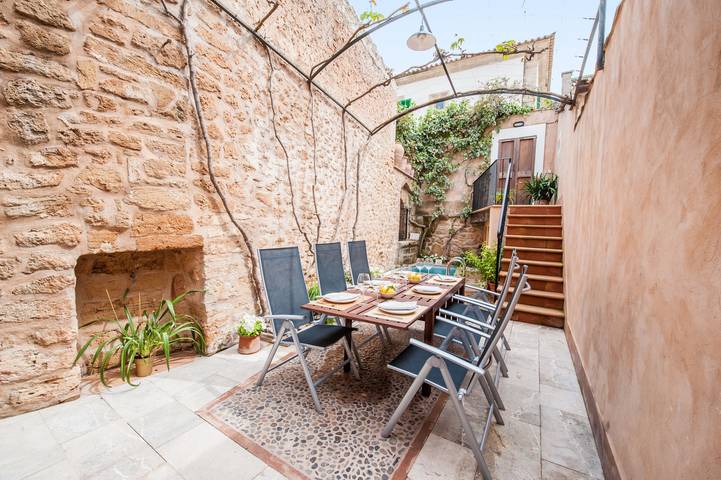 Casa rural para 6 personas, con balcón en Alcudia Casco Antiguo - 3