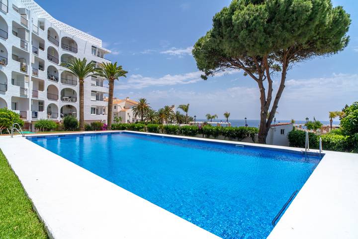 Ganze Wohnung, Verdemar Seadream in Playa Carabeíllo, Nerja