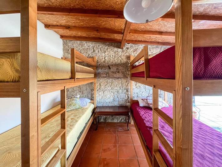 Gîte pour 2 personnes, avec jardin ainsi que piscine et terrasse à Vila Praia de Ancora - 3