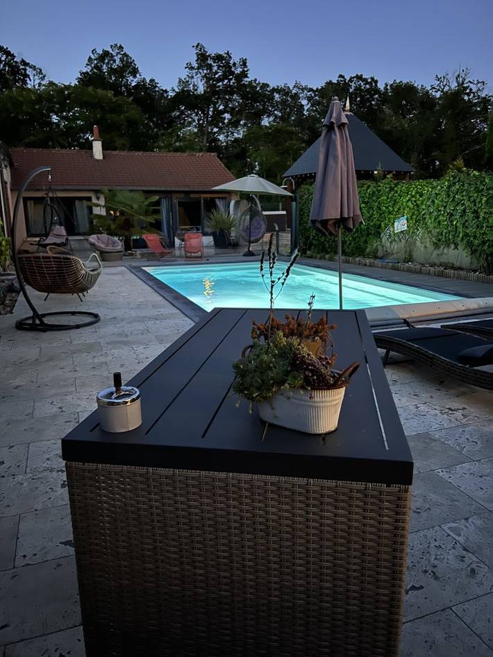 Gîte pour 14 personnes, avec jacuzzi et jardin ainsi que piscine et terrasse, animaux acceptés dans le Loir-et-Cher - 2