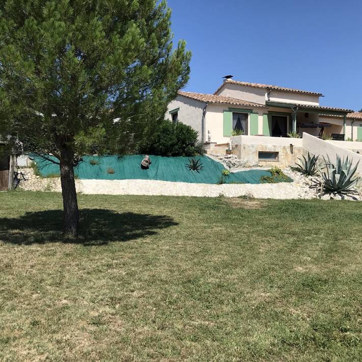 Location de vacances pour 14 personnes, avec balcon ainsi que piscine et jardin à Lagorce - 2