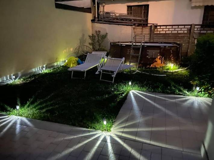 Casa vacanza per 5 persone, con Balcone e Terrazza nonché Giardino e Panorama a Cantù