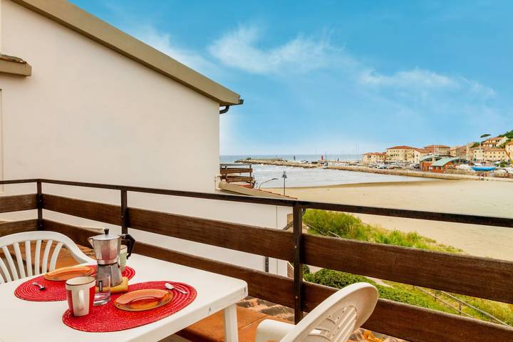 Ferienwohnung für 4 Personen, mit Balkon und Garten in Castiglione della Pescaia