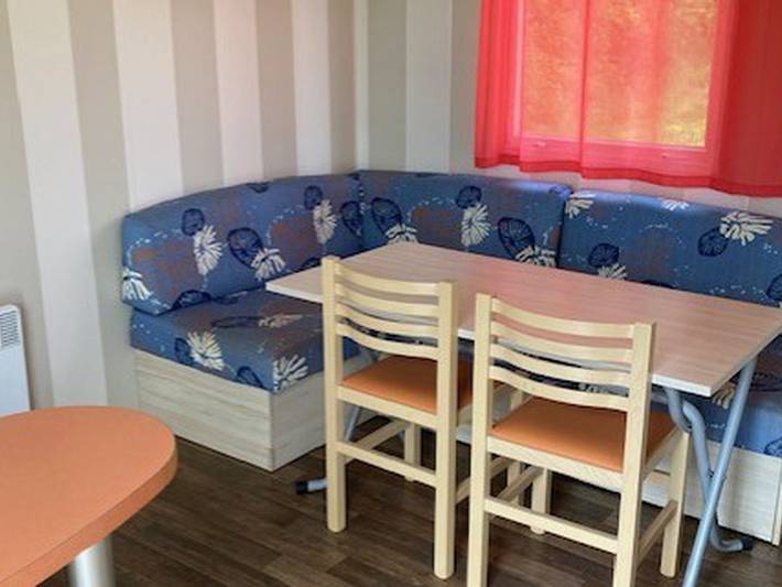 Mobil home pour 2 personnes, avec piscine à Éguzon-Chantôme - 3