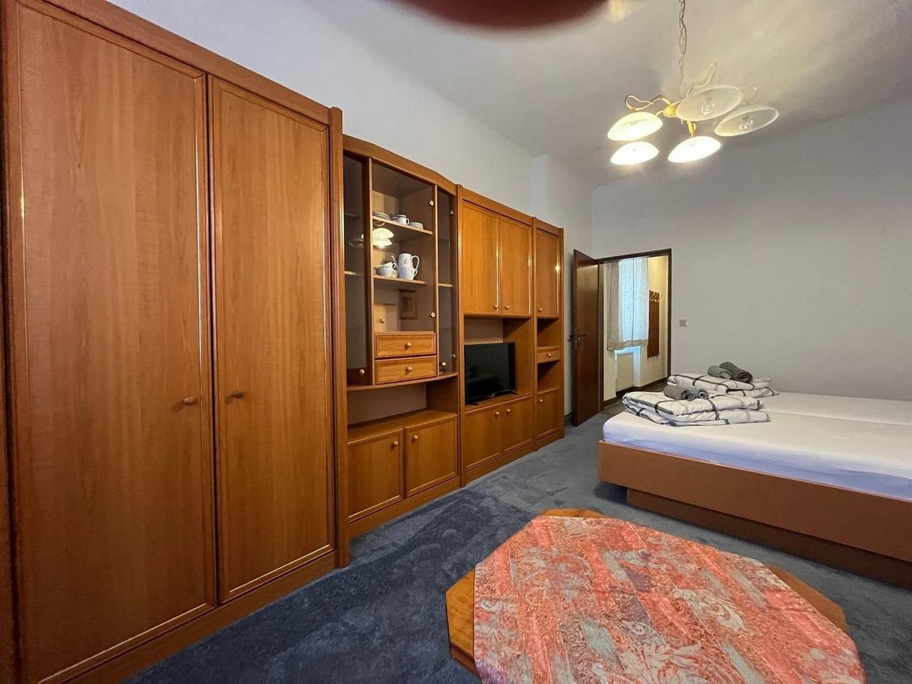 Ganze Ferienwohnung, Mariazellerhof Room 113 in St. Pölten, Mostviertel Region