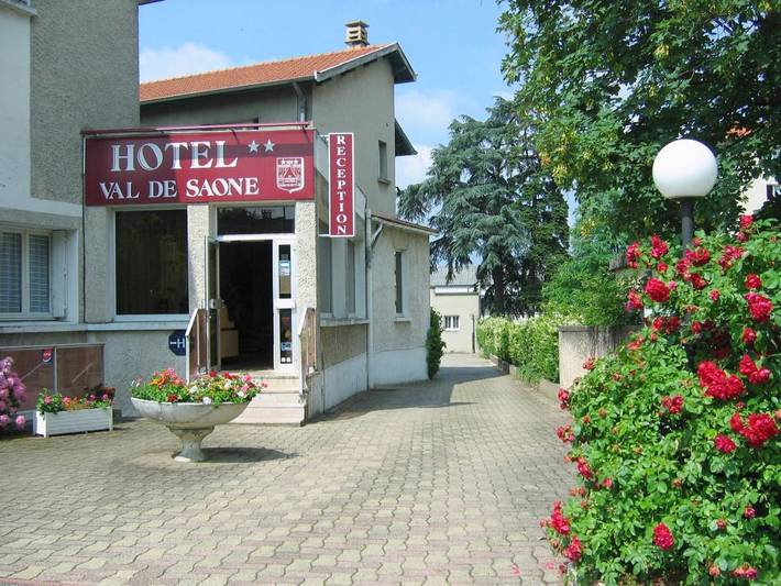 Hôtel pour 2 personnes, avec jardin à Sathonay-Camp