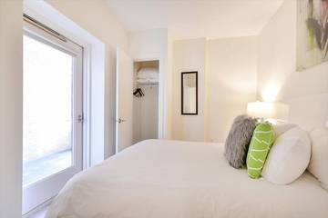 Apartment for 5 Guests in Boston, Massachusetts, Picture 3