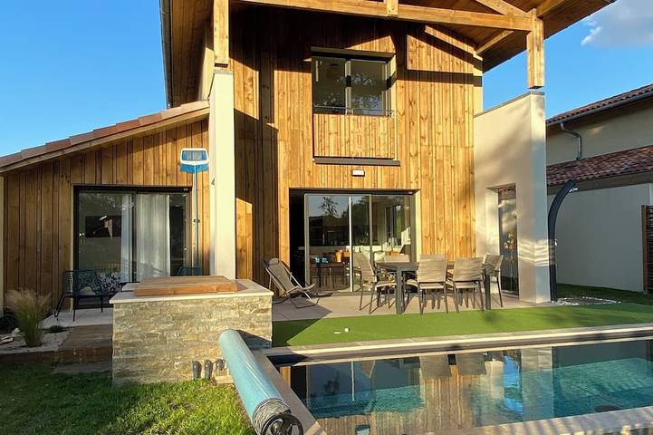 Gîte pour 4 personnes, avec jardin