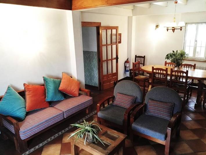 Chalet para 4 personas, con Terraza además de Jardín y Vistas en Las Encartaciones - 3