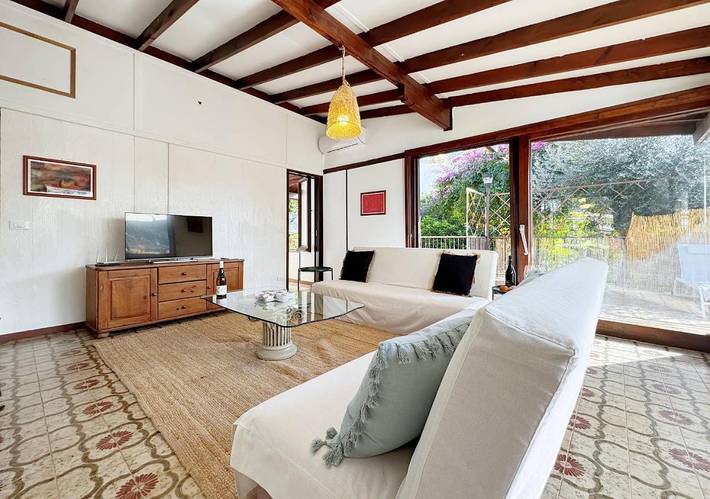 Villa per 6 persone, con panorama e giardino, adatto a famiglie con bambini - 1