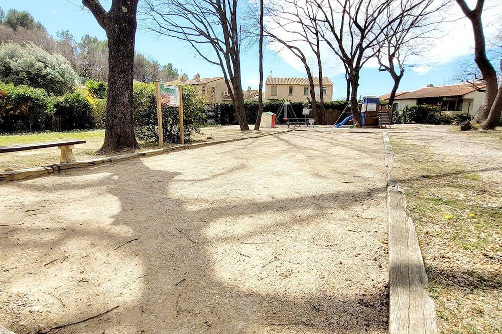 Villa pour famille,  vue, au calme avec piscine, terrain de tennis et pétanque in Mouans-Sartoux, Côte méditerranéenne (France)