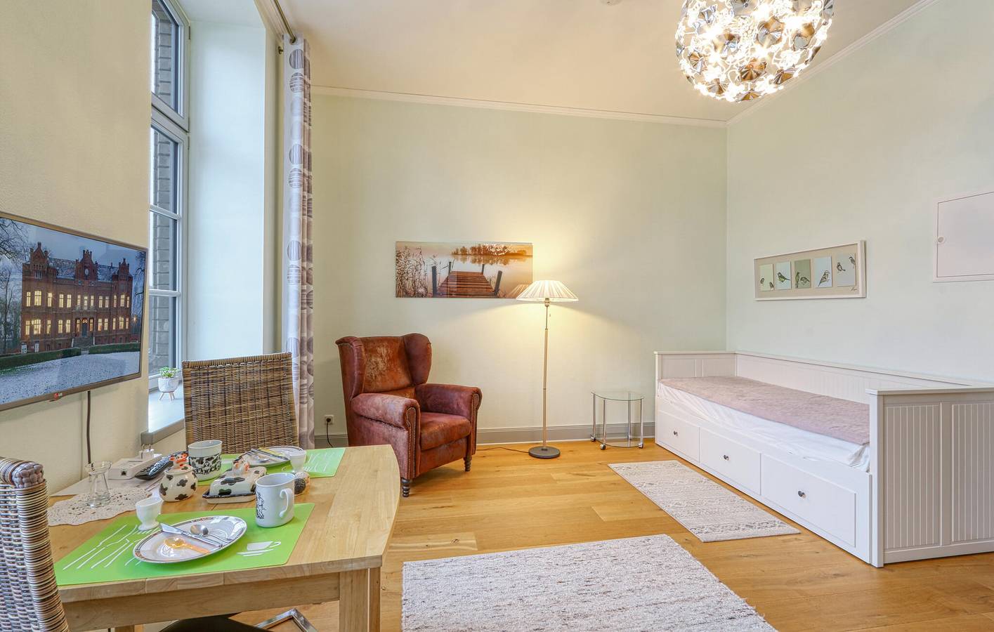 Ganze Ferienwohnung, Gemütliche Wohnung in der Nähe von Krakau See mit Parkplatz in Alt Sammit, Krakow am See