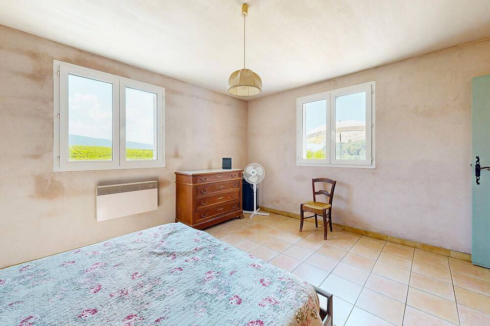Superbe maison de 3 chambres à Bédoin in Bédoin, Parc naturel régional du Mont-Ventoux