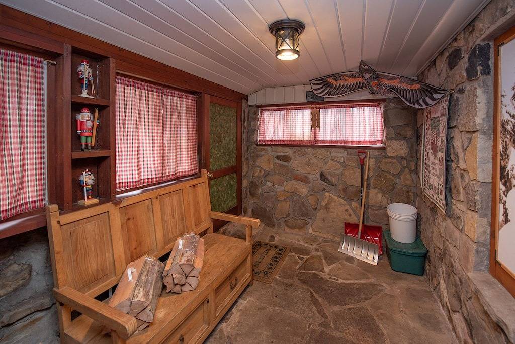 Willow Point - Haus am See mit Außenwhirlpool und eigenem Dock in Deep Creek Lake