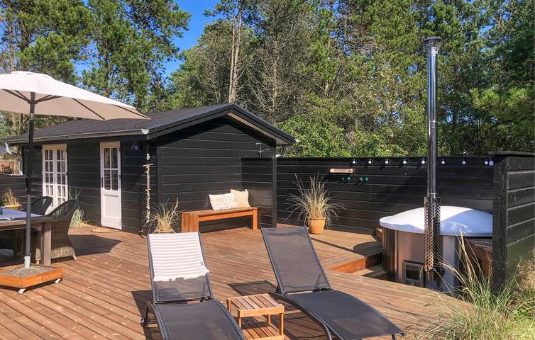 Ferienhaus für 4 Personen, mit Garten und Terrasse in Bratten - 3