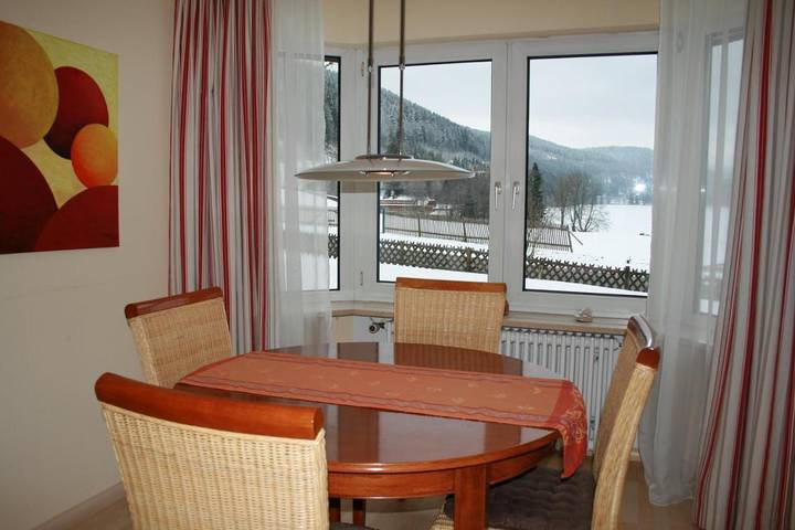 Ferienwohnung für 2 Personen, mit Garten und Seeblick sowie Ausblick in Titisee-Neustadt - 4