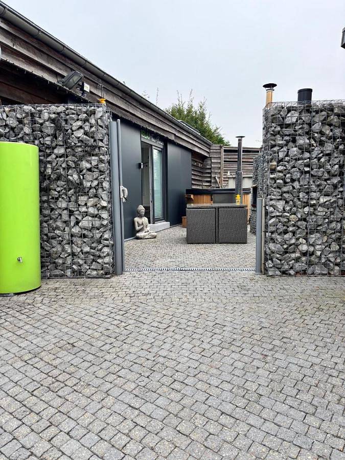 Location de vacances pour 2 personnes, avec jardin ainsi que sauna et vue à Plombières - 2