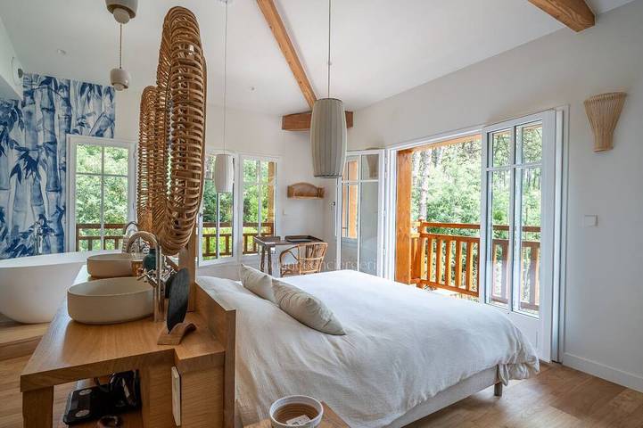 Location de vacances pour 12 personnes, avec jacuzzi ainsi que balcon et jardin dans Plage Du Truc Vert Cap Ferret - 4