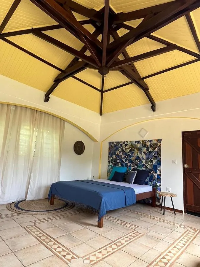 Maison de vacances pour 3 personnes, avec jacuzzi ainsi que jardin et terrasse - 1
