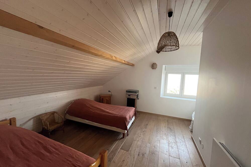 3-bedroom house with terrace and balcony 75m² between lake and mountains in Évian-les-Bains, Thonon-les-Bains region