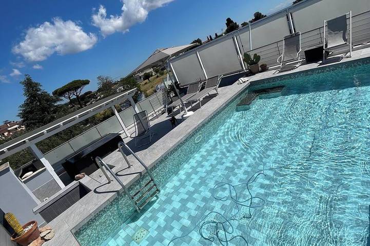 Ferienwohnung für 4 Personen, mit Whirlpool und Balkon
