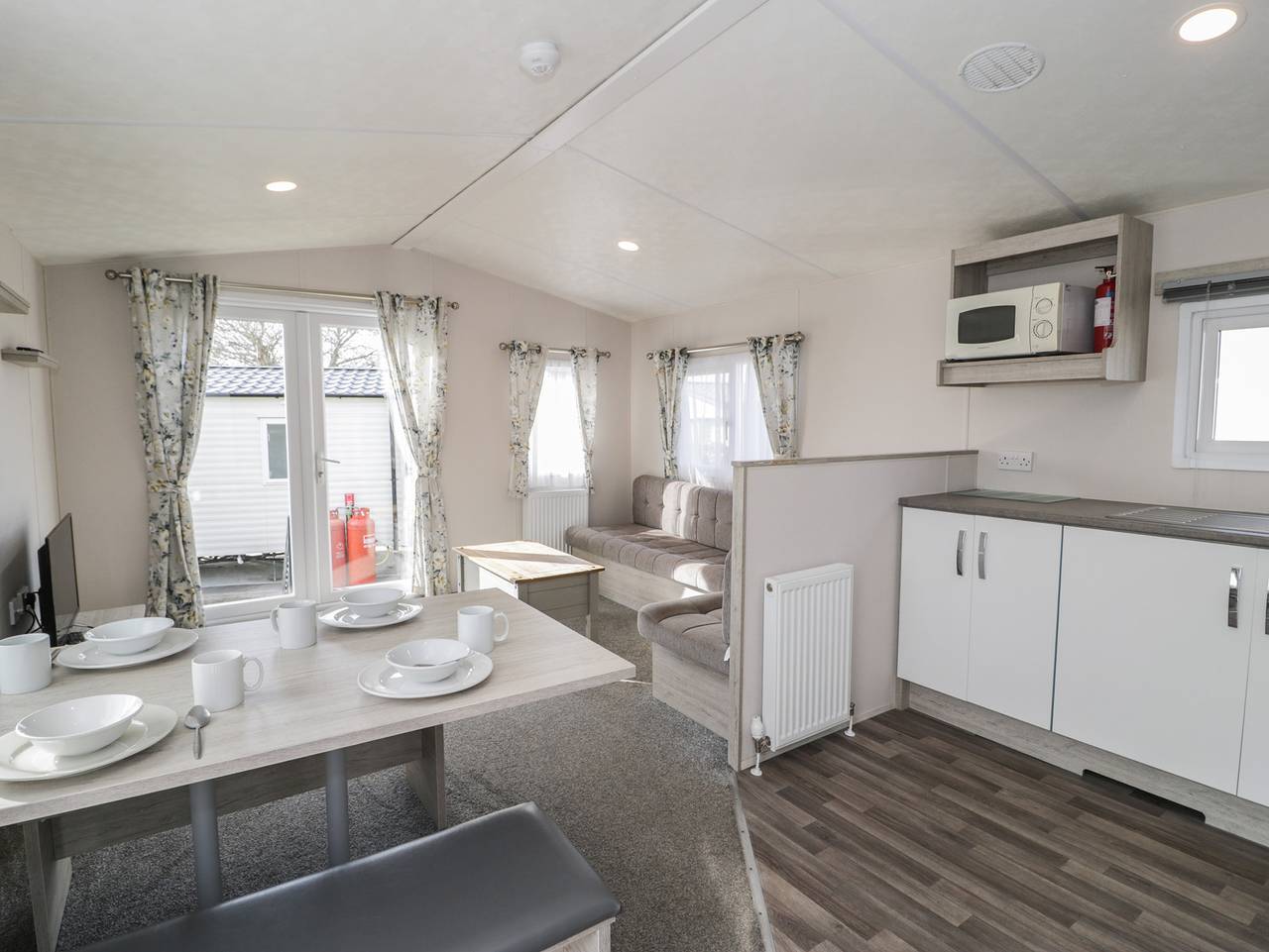 Gold Caravan (316) in Snowdonia