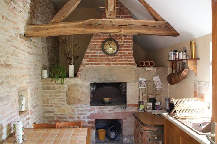 Gîte pour 4 personnes, avec jardin à Givry - 4