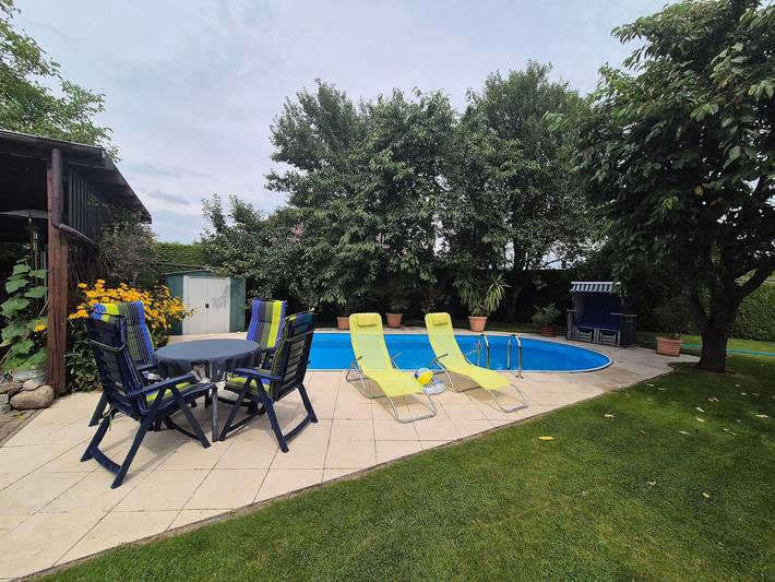 Ferienwohnung für 4 Personen, mit Garten und Pool, kinderfreundlich in Waren (Müritz) - 2