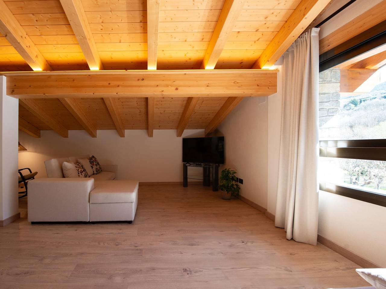 Mountain Loft Trencalòs, pets allowed, foto 10