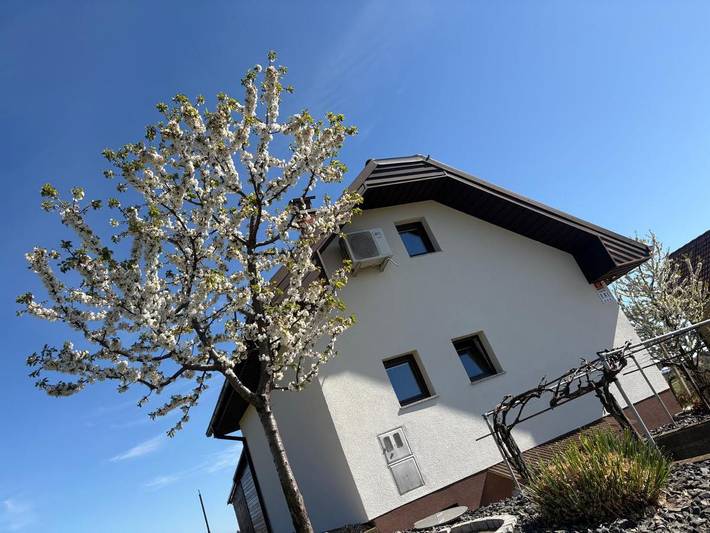 Ferienwohnung für 4 Personen, mit Ausblick und Balkon